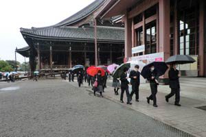 中学1年 西本願寺参拝3