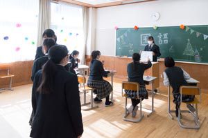 教科「国語」の早押しクイズ