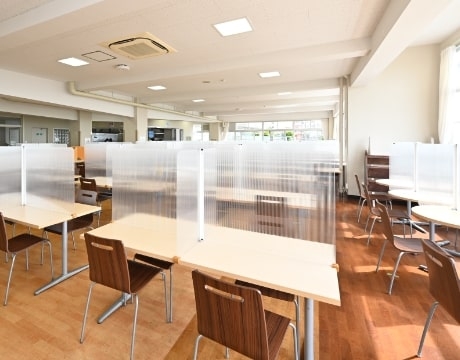 食堂（本学舎）