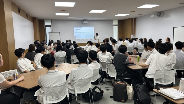 留学サロン：国際交流イベントを開催 －世界とつながる貴重な体験に−